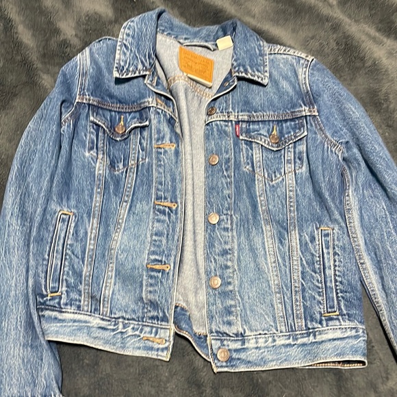 Levi’s denim jacket - Picture 1 of 2
